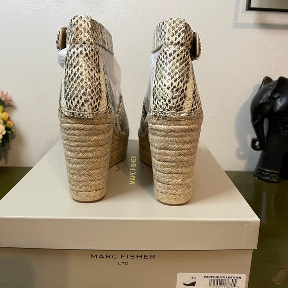 BNIB Marc Fisher LTD Adalyn platform ankle strap wedges - Picture 3 of 6